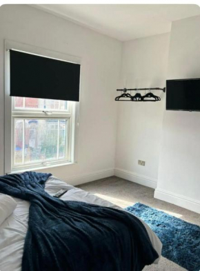 Grimsby Workers Haven 4 Bed Renovated House Sleeps 8
